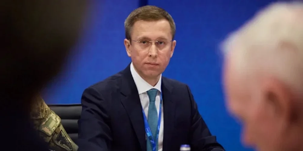 Хронологія урядової ініціативи щодо ПДВ на посилки: від схвалення до направлення в Раду
