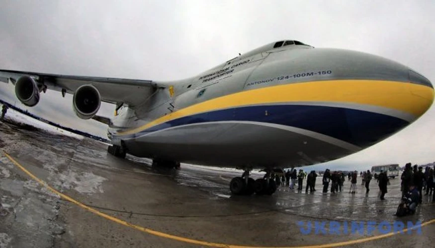 Дрон з вибухівкою біля українського Ан-124 у Лейпцигу: що це означає для безпеки перевезень
