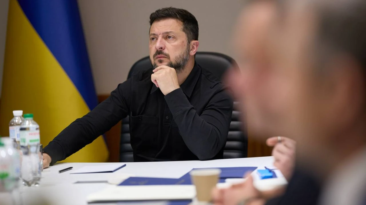 Два укази президента: до ВАКС призначено 16 суддів