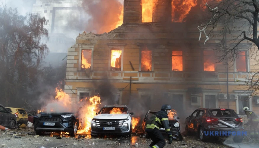Чому удар дрона по будівлі НАНУ на Володимирській стосується кожного киянина