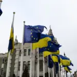 Прапор ЄС та прапор Угорщини
